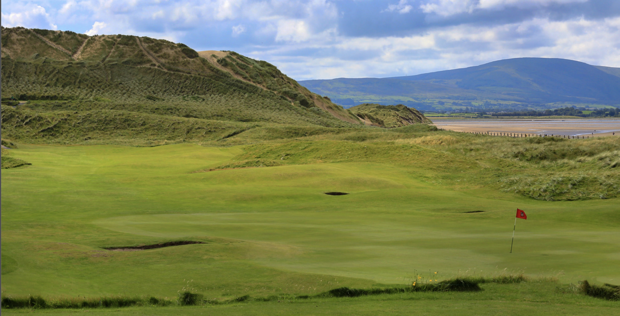 Irish links golf course