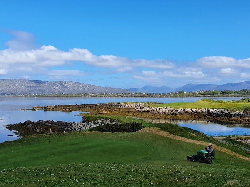 Connemara Isles Golf Club golf course